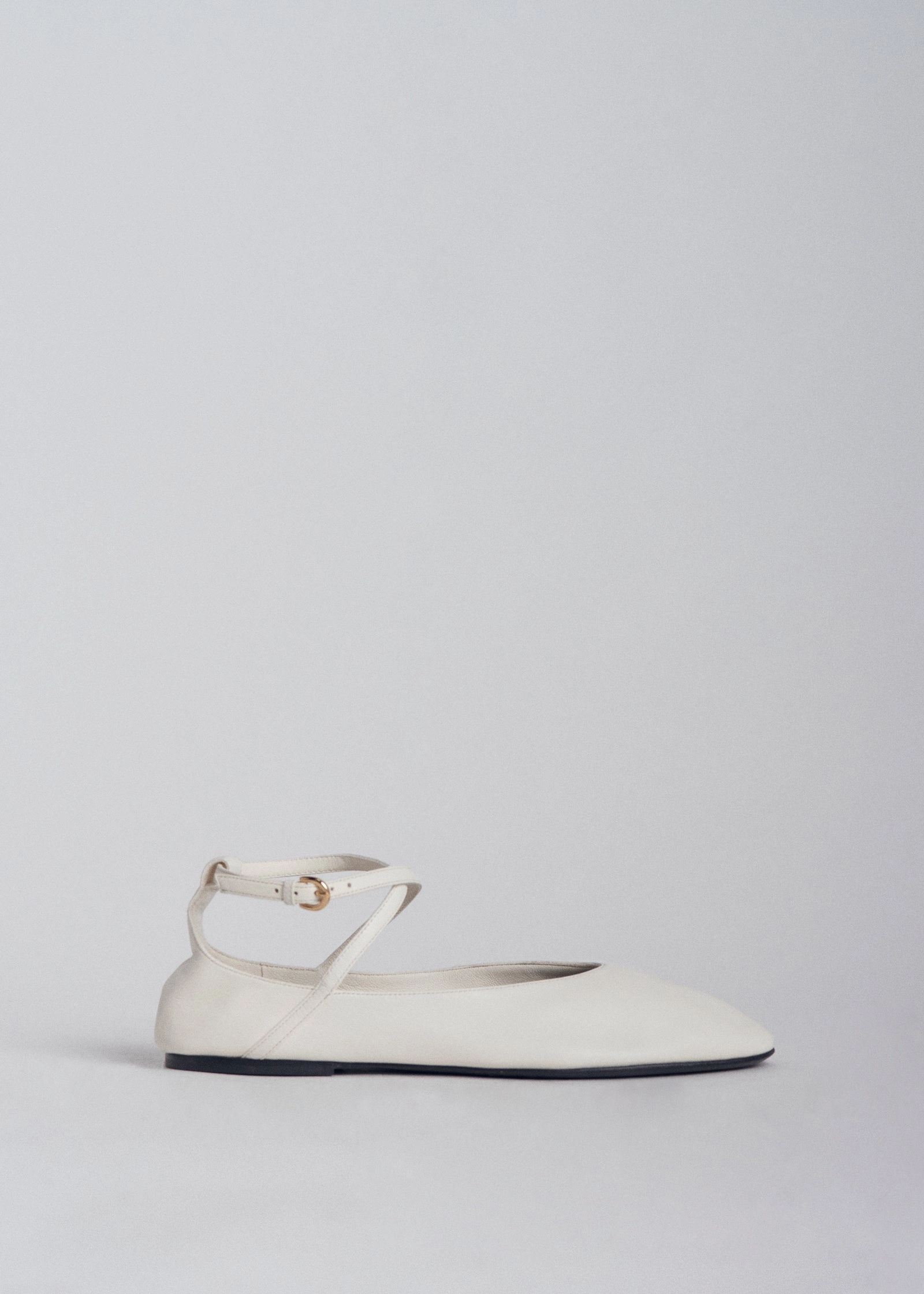 Ankle Strap Ballerina in Chiffon Leather - Ivory