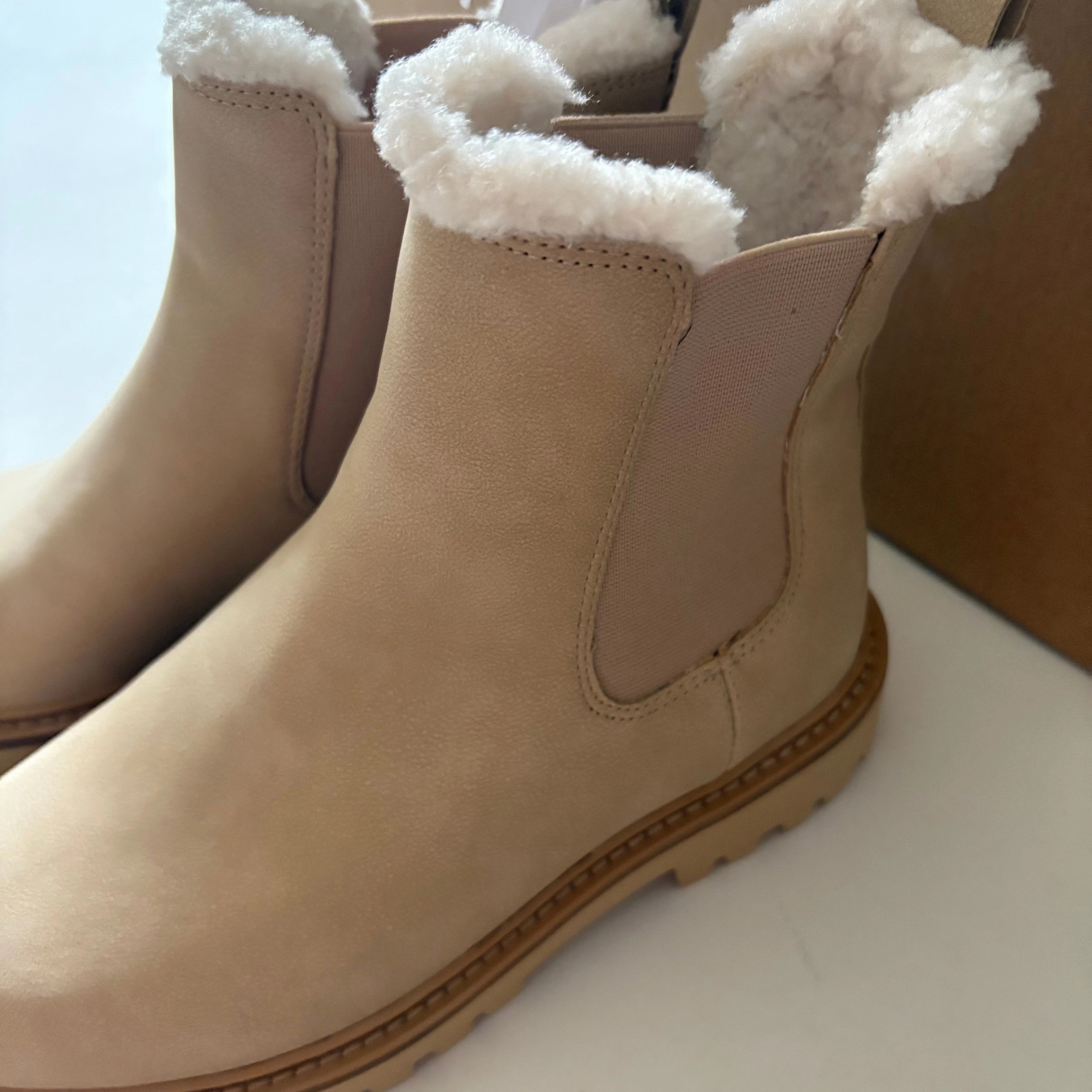 Boots Ankle Flats By J. Crew In Cream, Size: 6