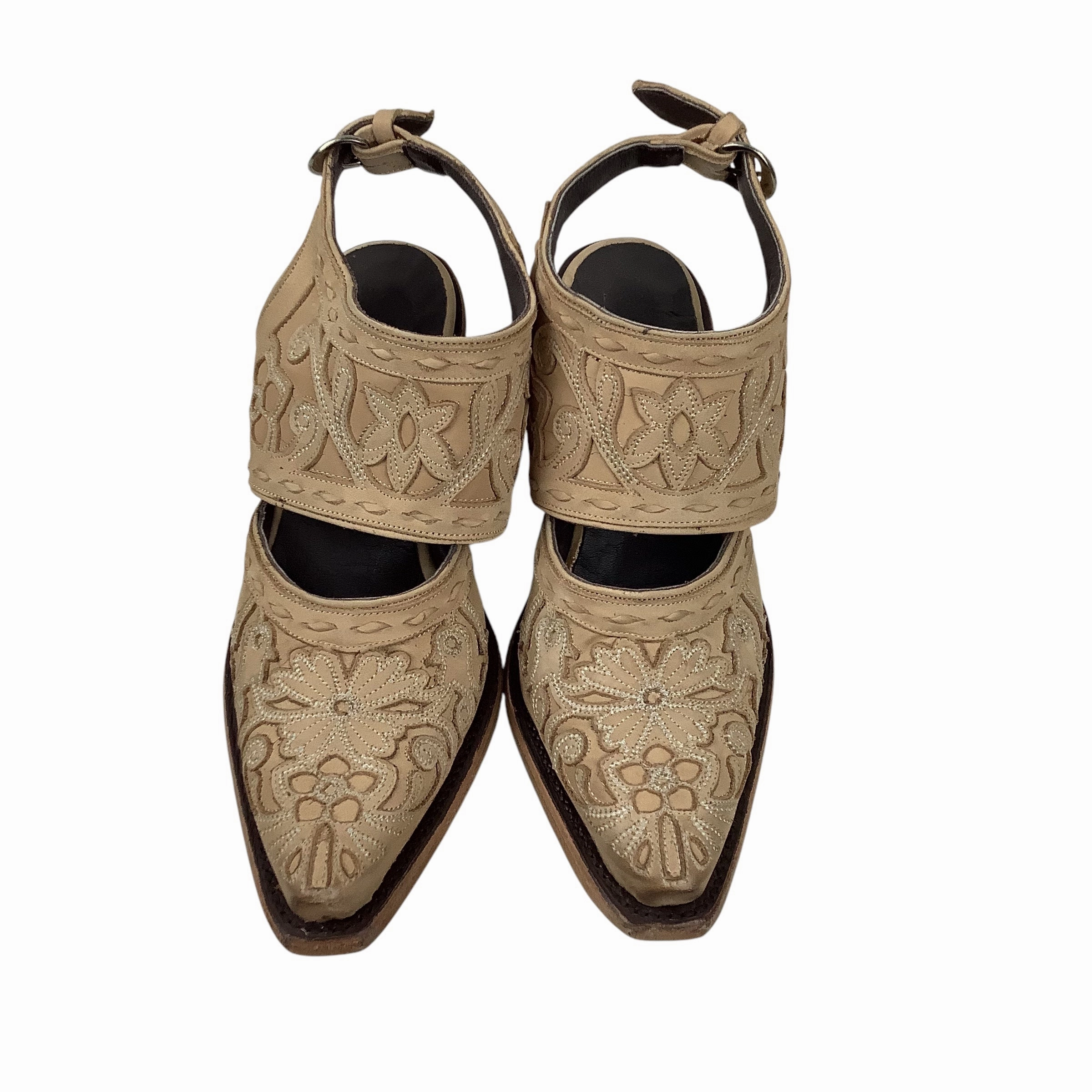 Boots Ankle Heels By Cma In Tan, Size: 6