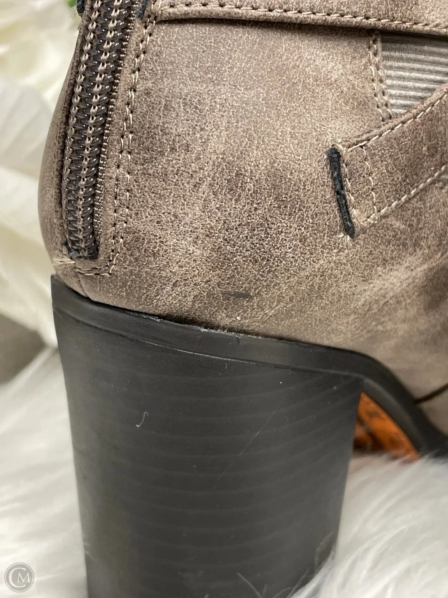 Boots Ankle Heels By Cmf In Taupe, Size: 8