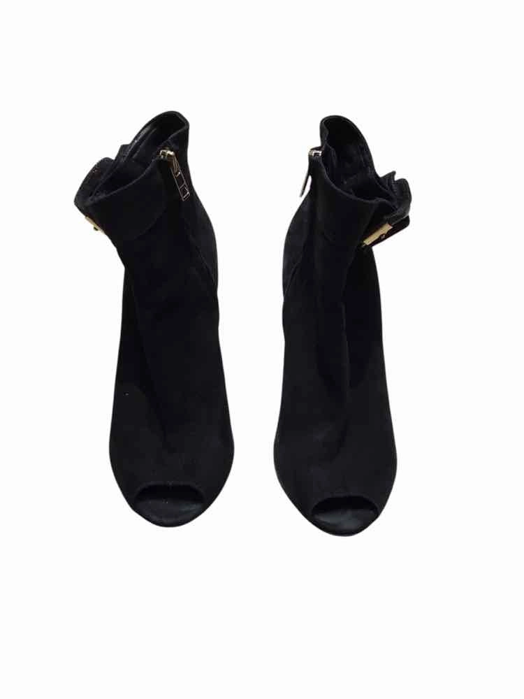 Burberry Black Size 39.5 Shoes