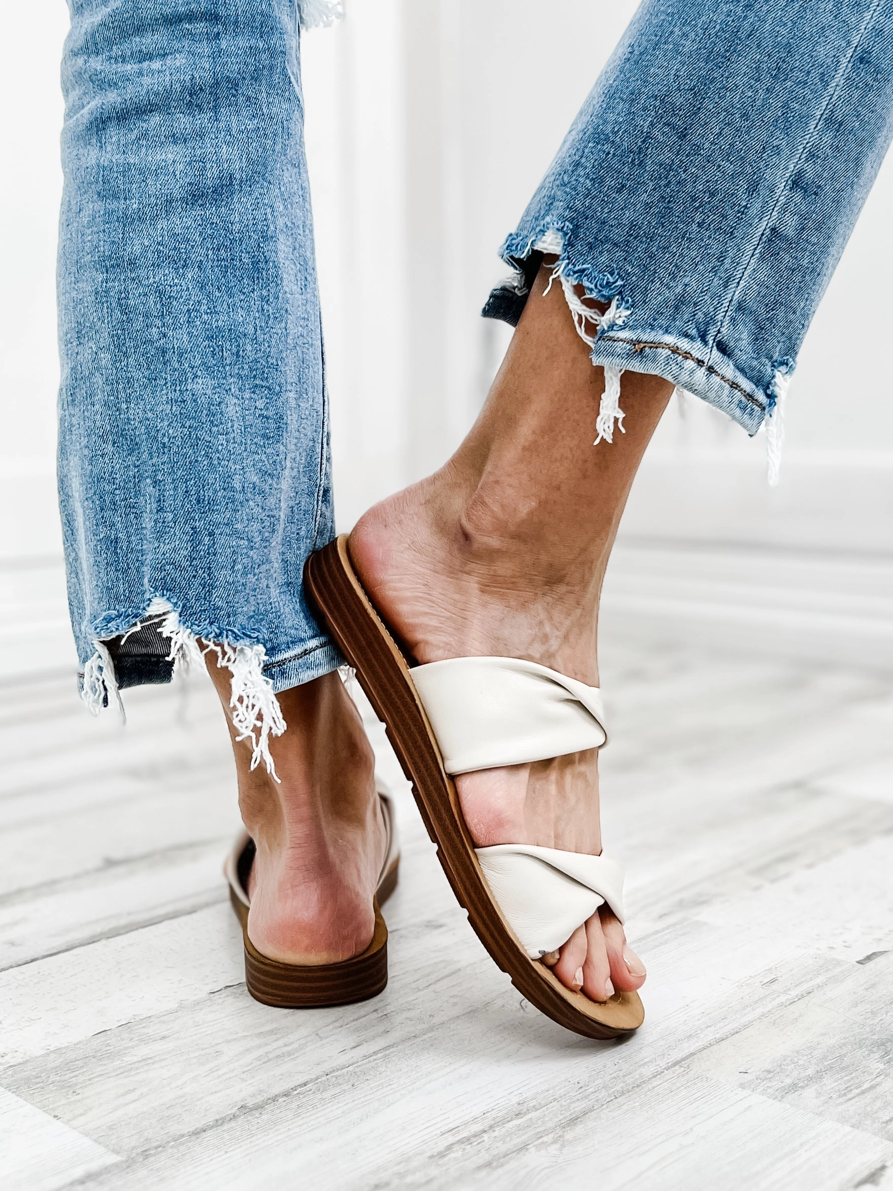 Corkys With a Twist Ivory Sandal