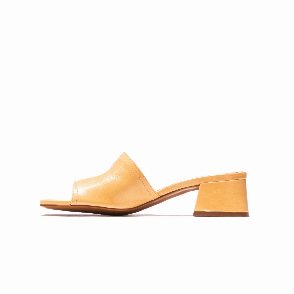 Dannie Nude Leather