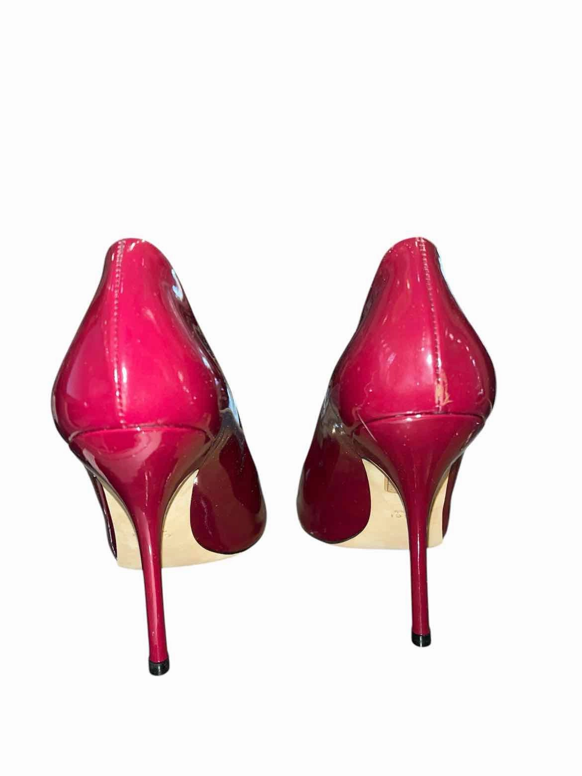 Gucci Raspberry Size 8 Shoes