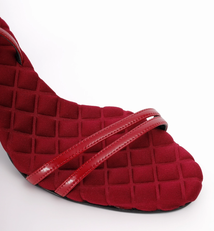 LAURA Cranberry Red