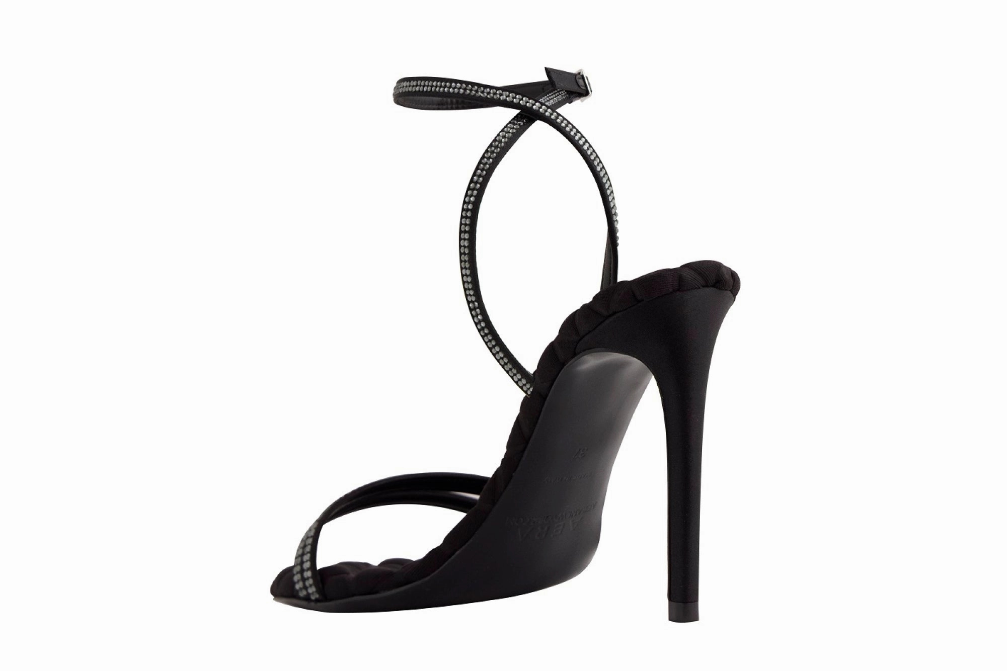 LUCIA Black Crystal