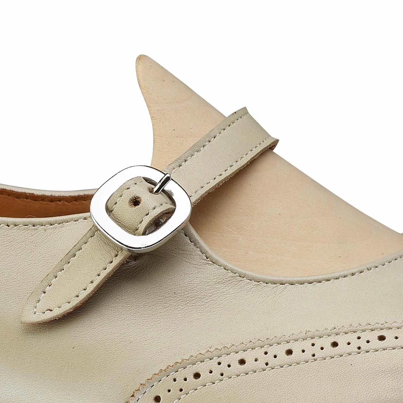 Mary Ivory Calf