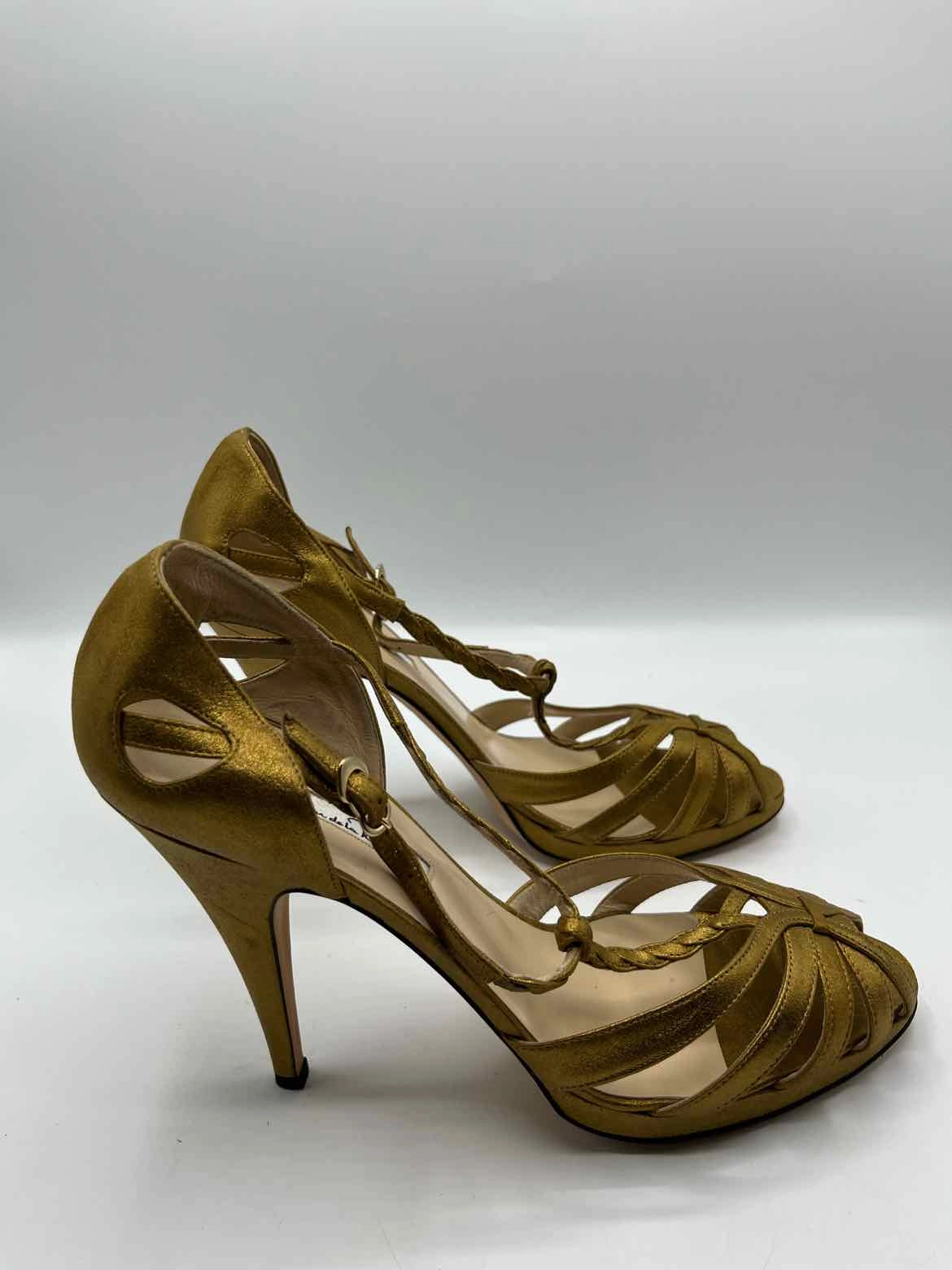 Oscar de la Renta metallic gold Size 40 Shoes