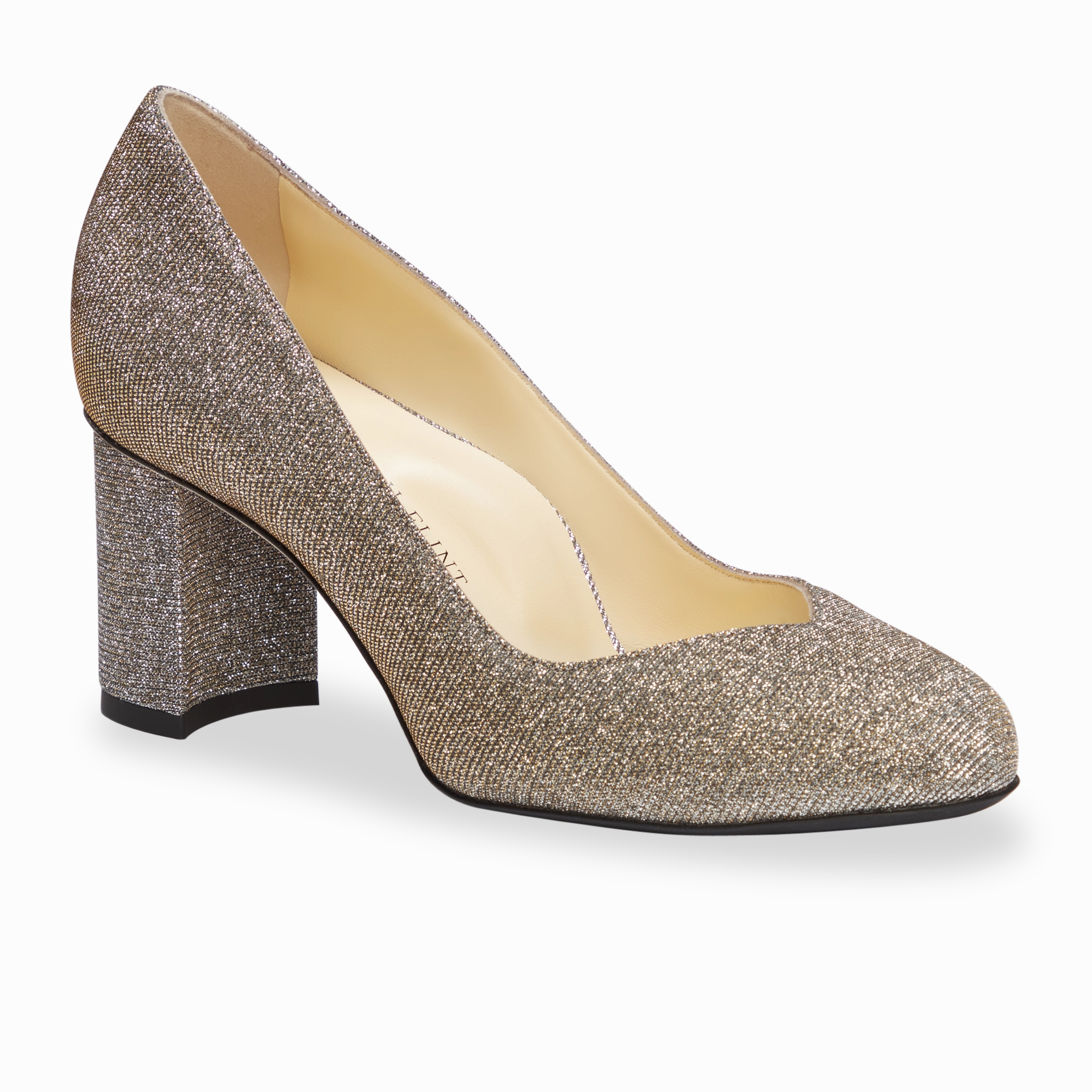Perfect Round Toe Pump 70