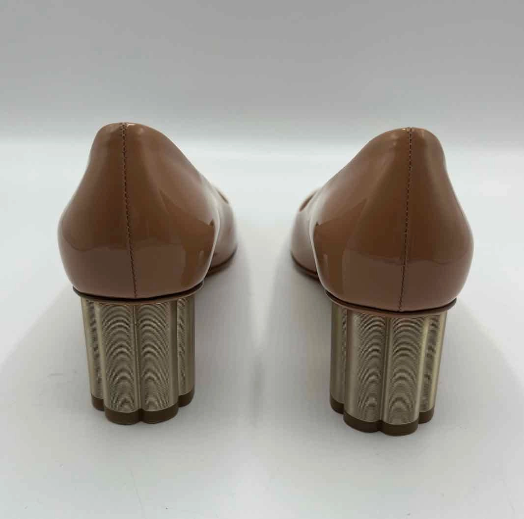 Salvador Ferragamo Nude Size 5 Shoes
