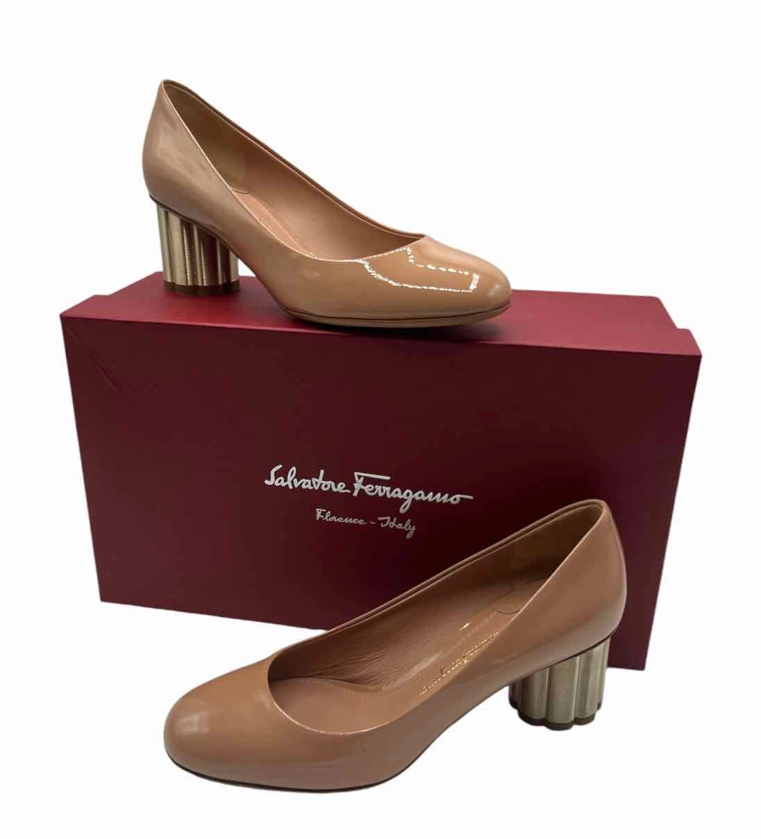 Salvador Ferragamo Nude Size 5 Shoes