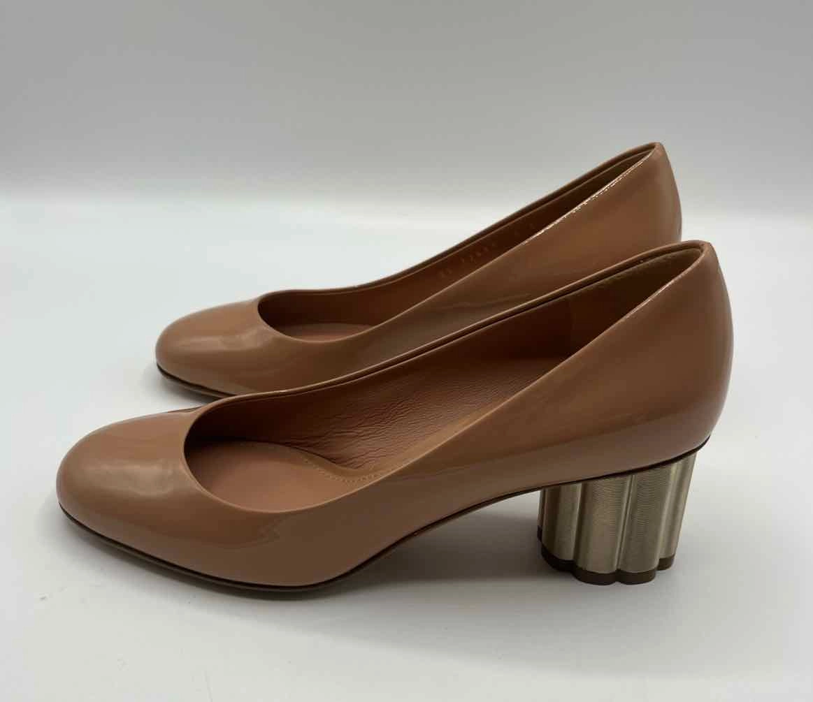 Salvador Ferragamo Nude Size 5 Shoes