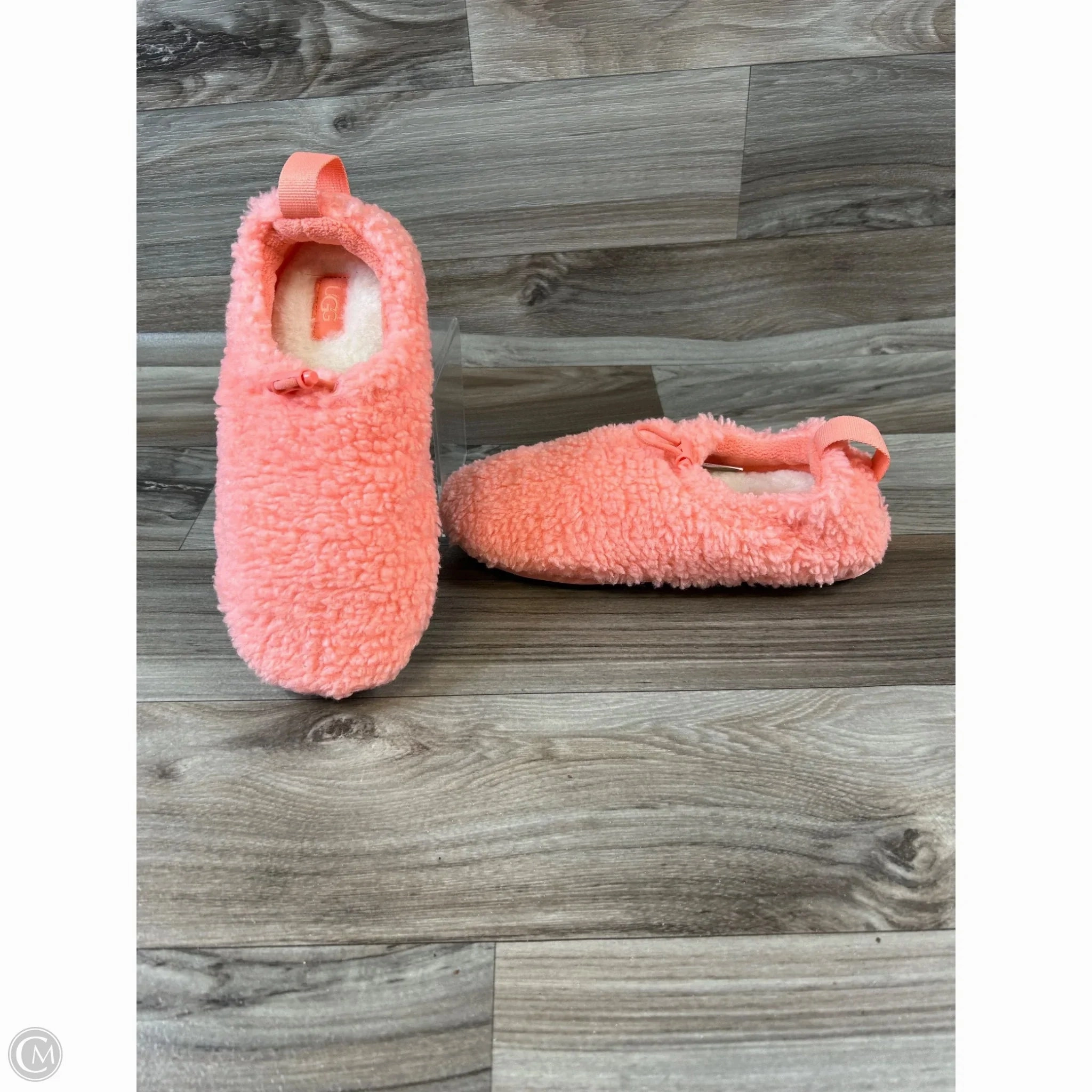 Sandals Designer By Ugg In Peach, Size: 7