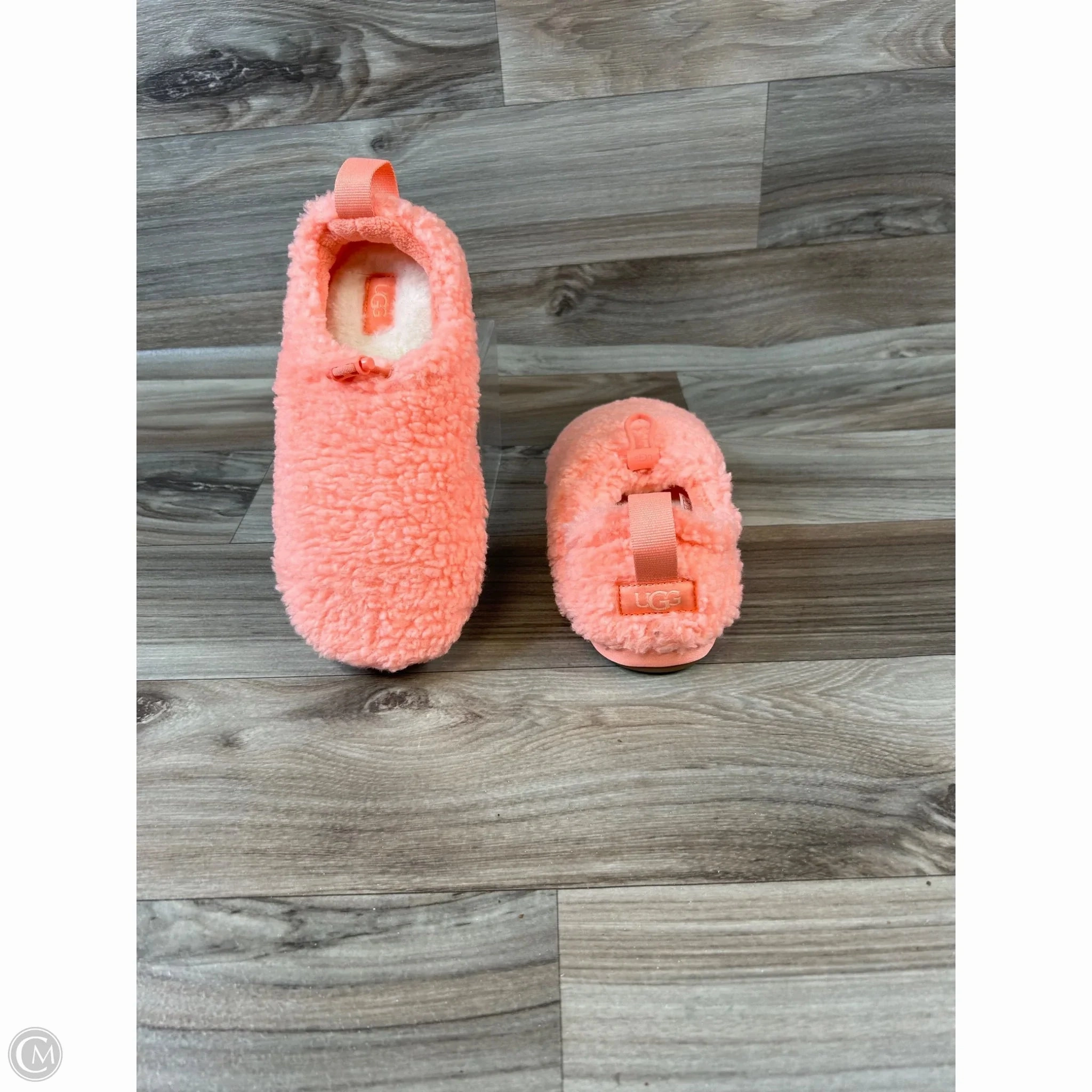 Sandals Designer By Ugg In Peach, Size: 7