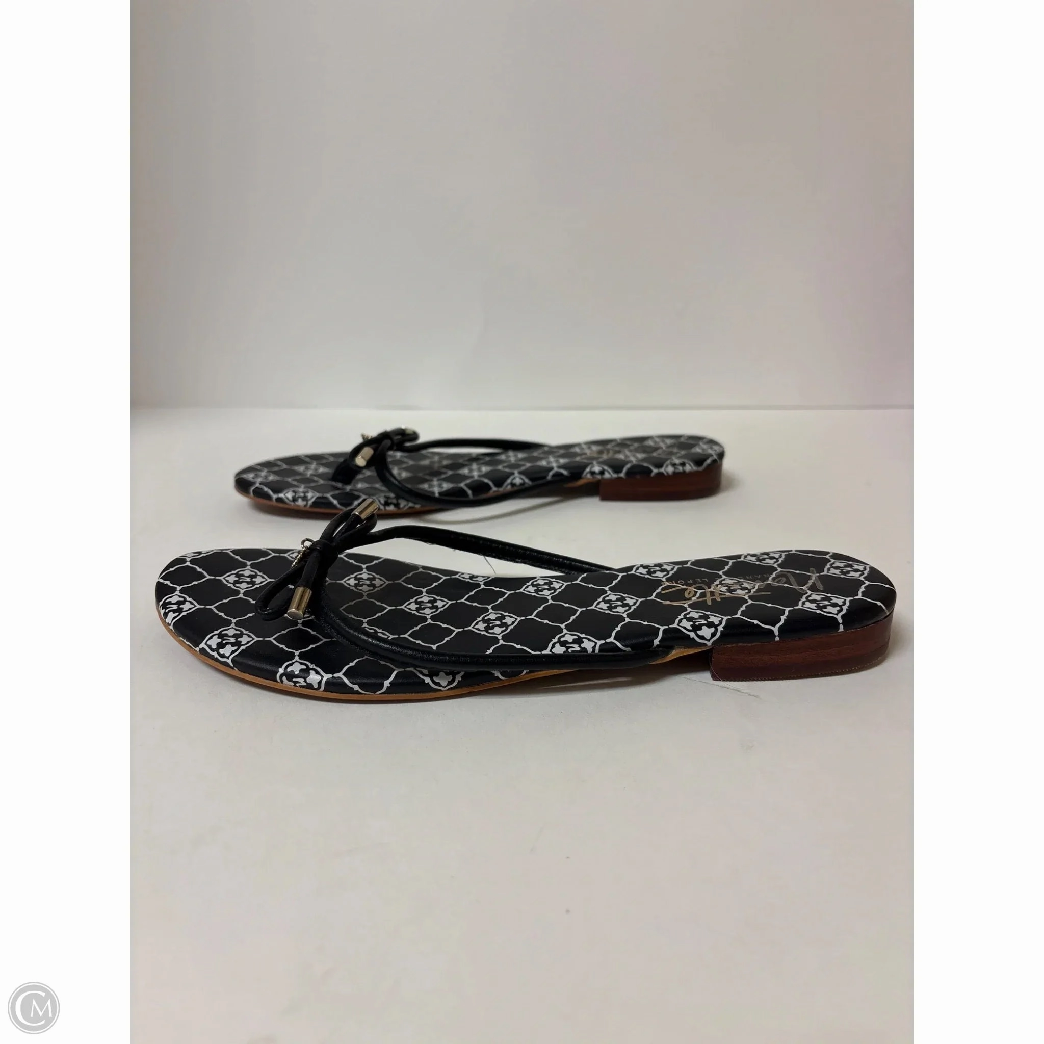 Sandals Flats By Nanette By Nanette Lepore In Black, Size: 9.5