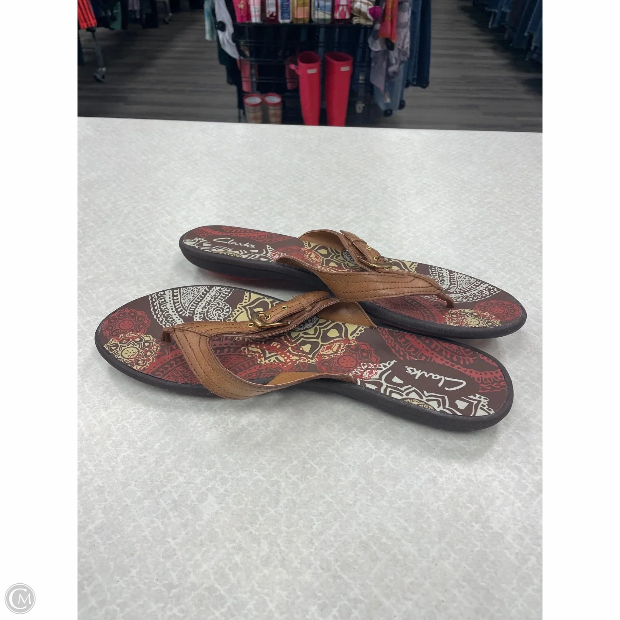 Sandals Flip Flops By Clarks In Brown, Size: 10
