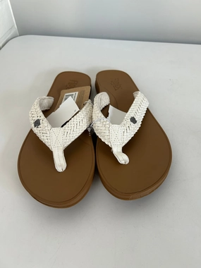 Sandals Flip Flops By Cmc In Tan & White, Size: 8