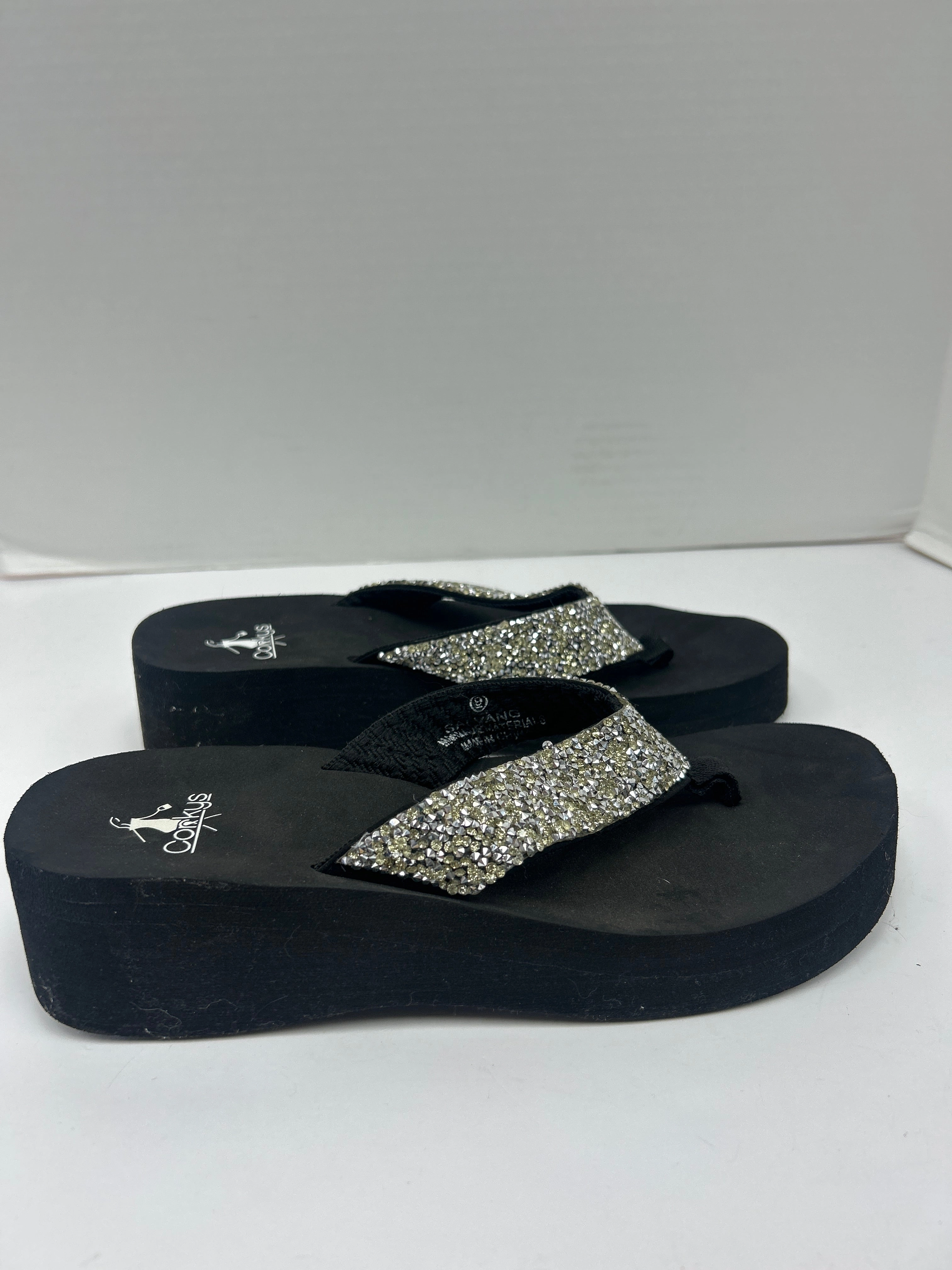 Sandals Flip Flops By Corkys In Black, Size: 9