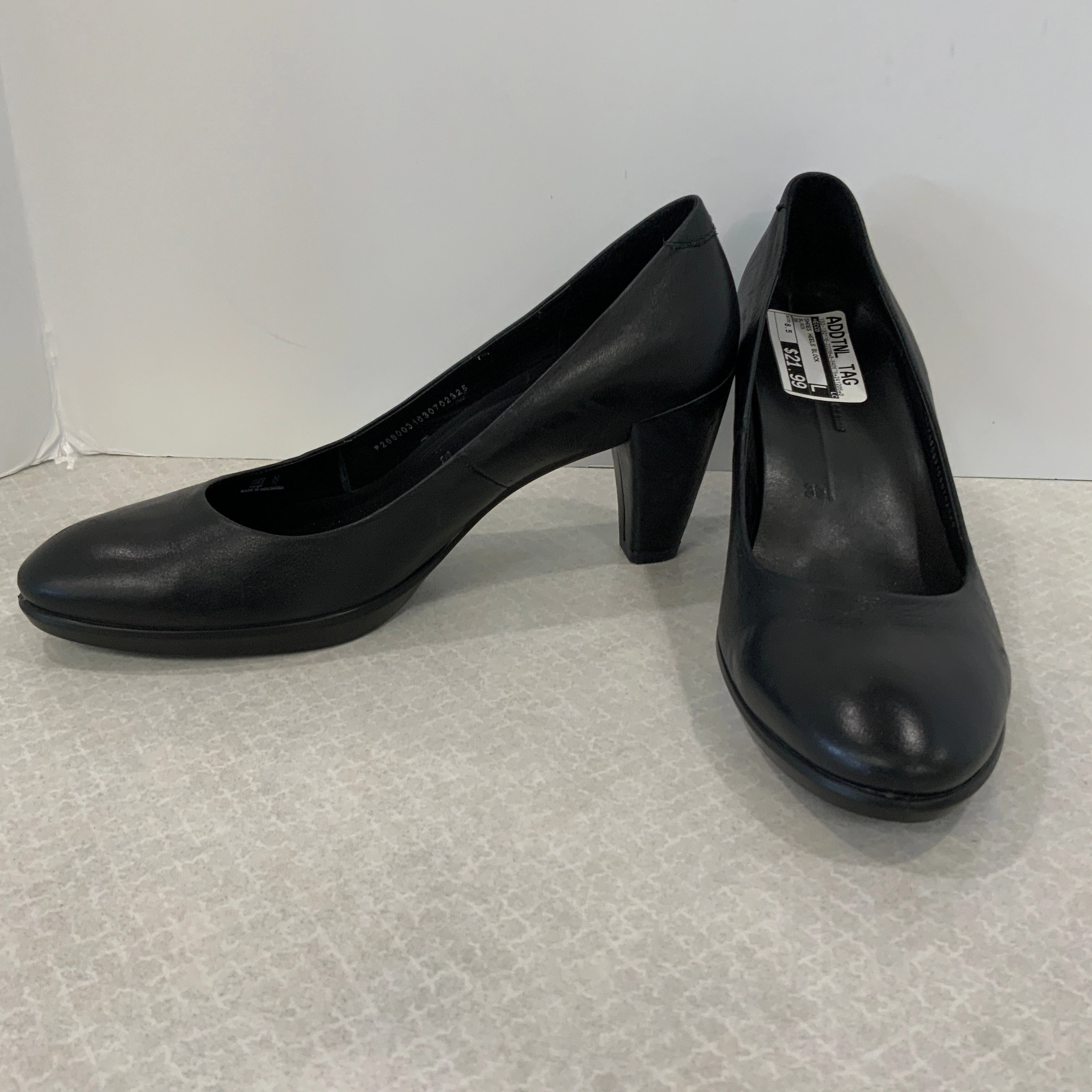 Shoes Heels Block By Ecco In Black, Size: 8.5