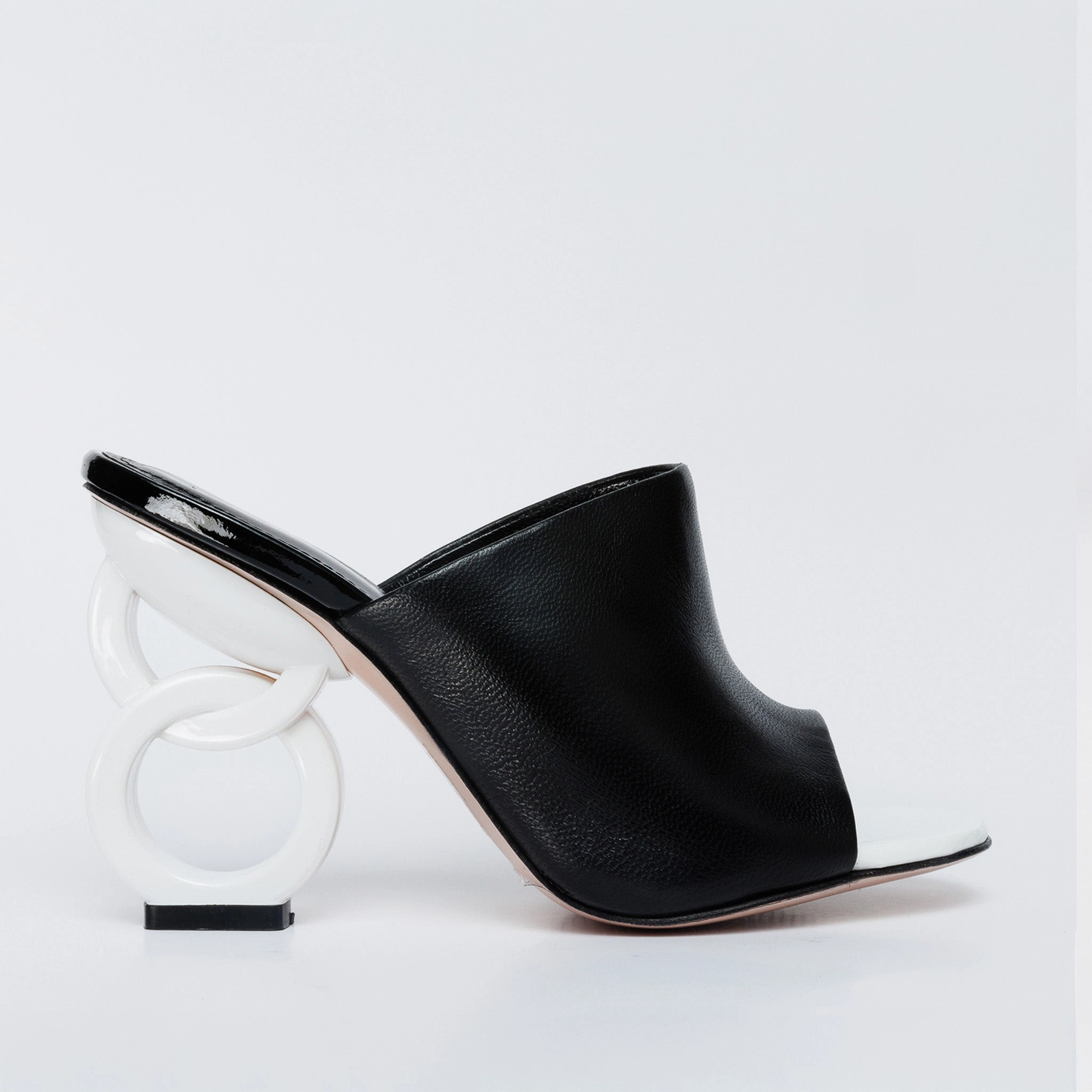 The Cymmer Black Leather Women Sandal