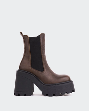 Tomy Brown Leather