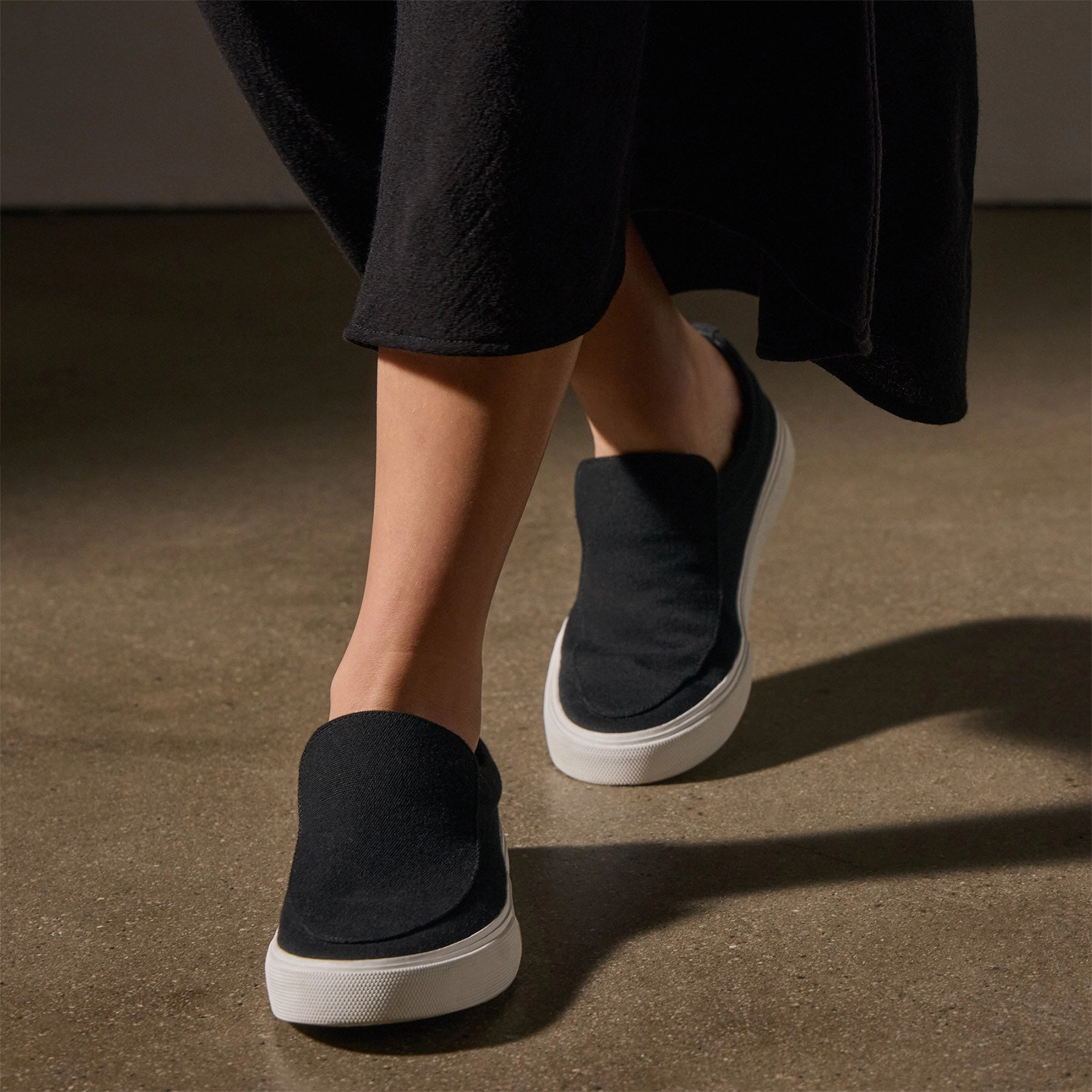 Women's Coastal Canvas Slip On - Black